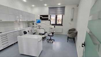 Стоматология LUCKY SMILE DENTAL CLINIC (ЛАКИ СМАЙЛ ДЕНТАЛ КЛИНИК) м. Бадамзар